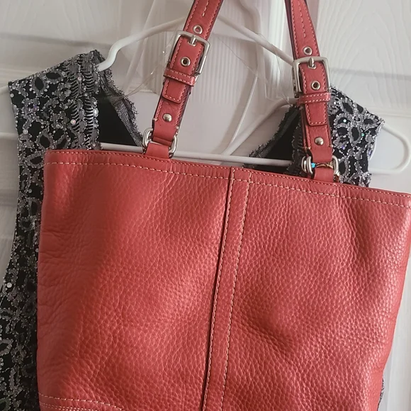 Coach Women's Salmon Leather Hamilton Bag - Picture 5 of 14
